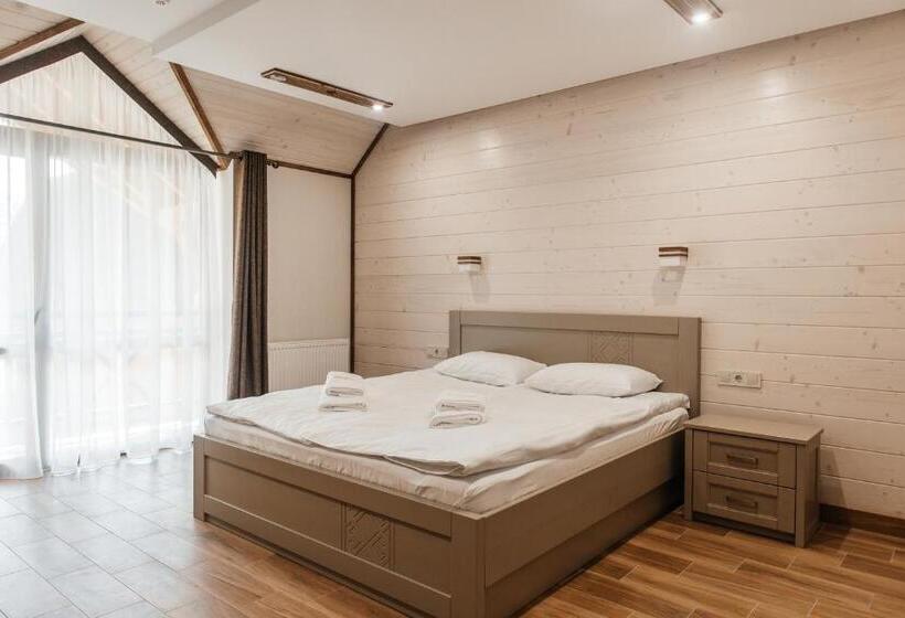 هتل любокрай готельно відпочинковий комплекс