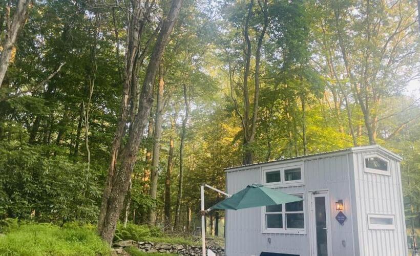 호텔 Camptel Poconos Lodging