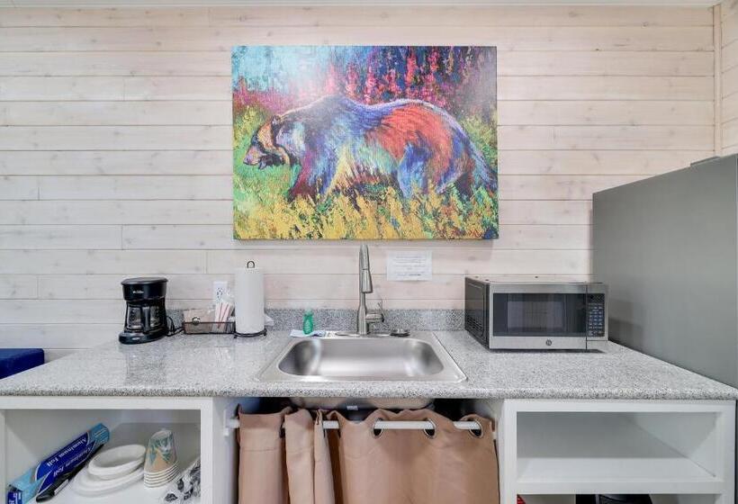 호텔 Camptel Poconos Lodging