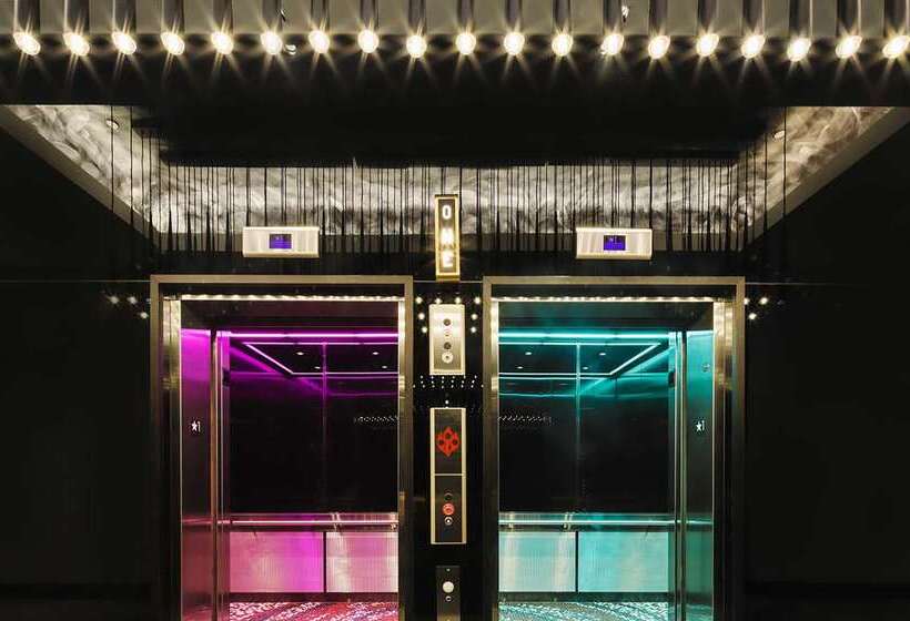 Отель Canopy By Hilton Memphis Downtown