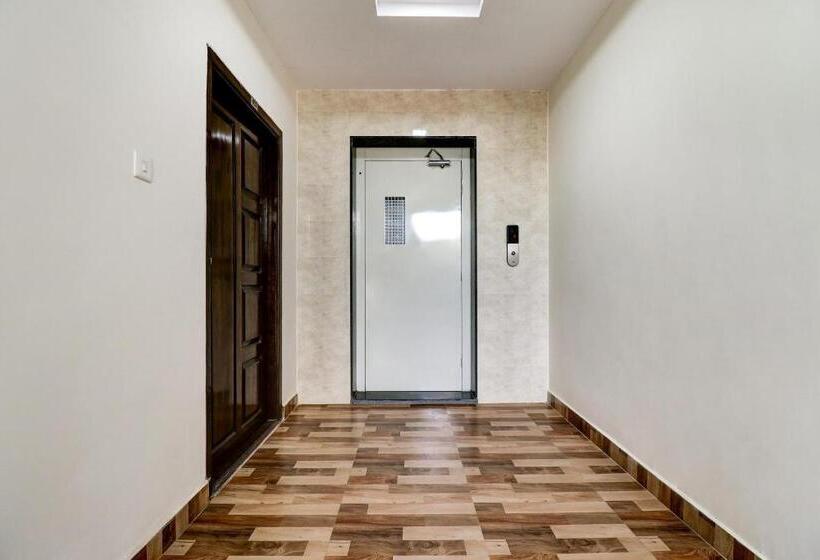 ホテル Capital O Vrisha Inn