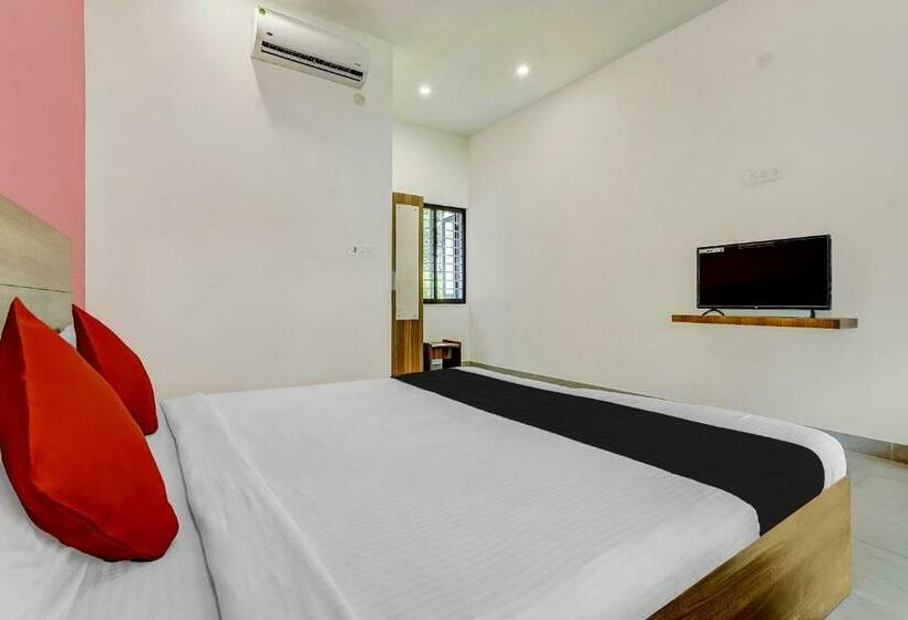 호텔 Capital O 82547 Hamlet Heaven