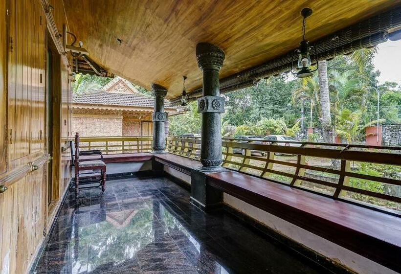 호텔 Capital O 82547 Hamlet Heaven