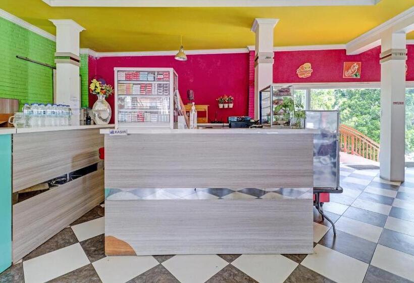 호텔 Capital O 90617 Rumah Oma Opa Syariah