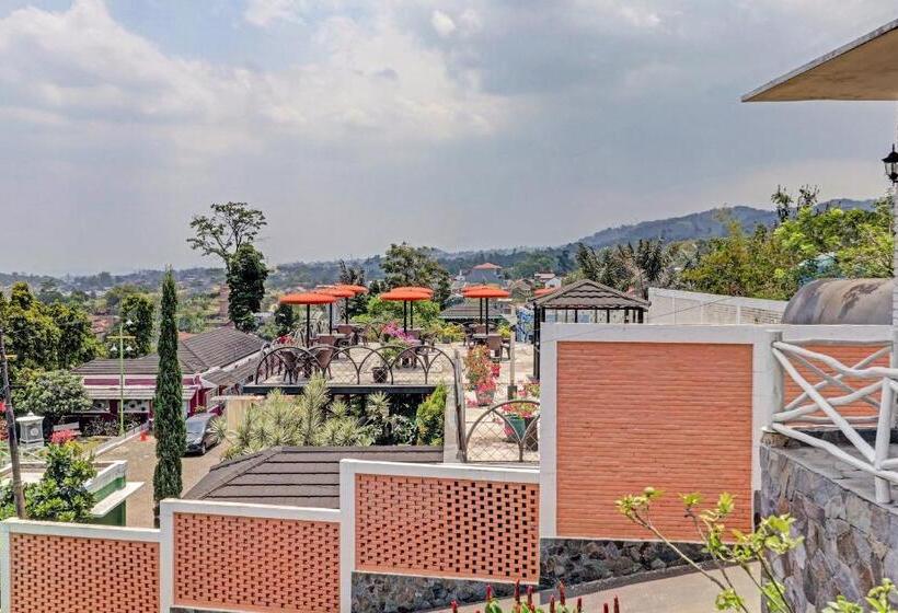 호텔 Capital O 90617 Rumah Oma Opa Syariah