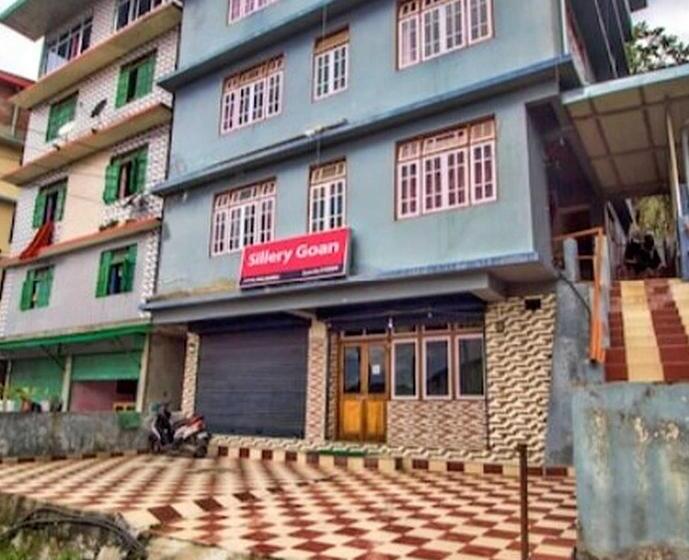 Отель Capital O Sillery Gaon