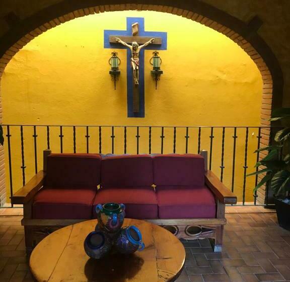 فندق Colonial Rivera