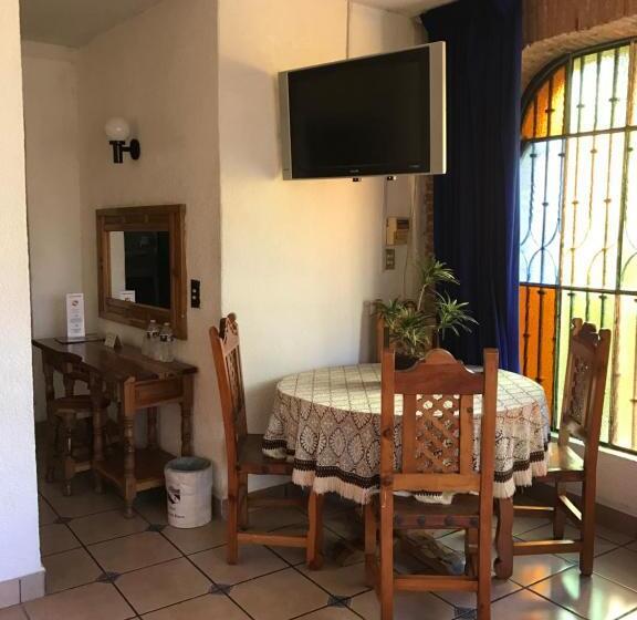 فندق Colonial Rivera