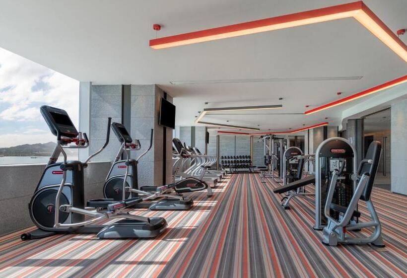 Crowne Plaza Xiamen Jimei Seaview, An Ihg Hotel Free Mini Bar