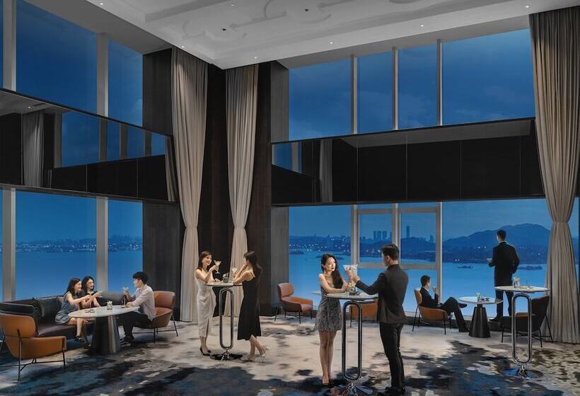 Crowne Plaza Xiamen Jimei Seaview, An Ihg Hotel Free Mini Bar