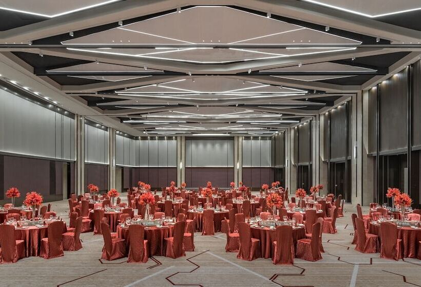 Crowne Plaza Xiamen Jimei Seaview, An Ihg Hotel Free Mini Bar