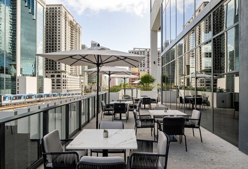فندق Element Miami Brickell