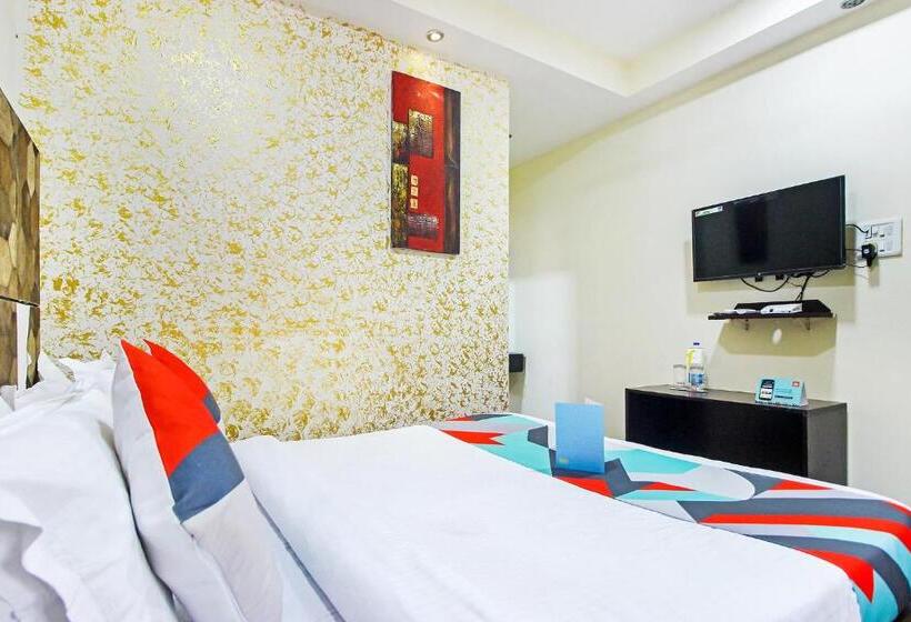 Hotel Fabexpress Golden Nest Deluxe With Pool, Calangute