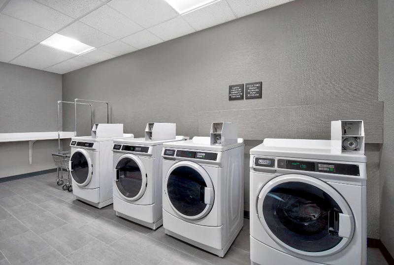 فندق Hampton Inn By Hilton Abingdon