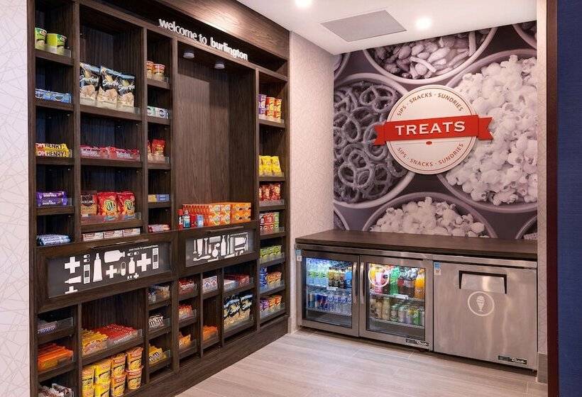 فندق Hampton Inn & Suites By Hilton Burlington Toronto