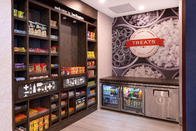 فندق Hampton Inn & Suites By Hilton Burlington Toronto