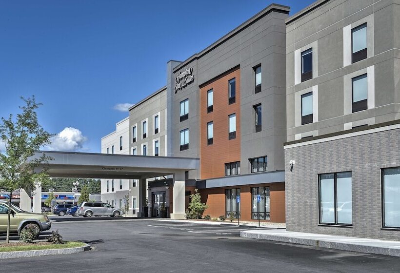 هتل Hampton Inn & Suites Keene