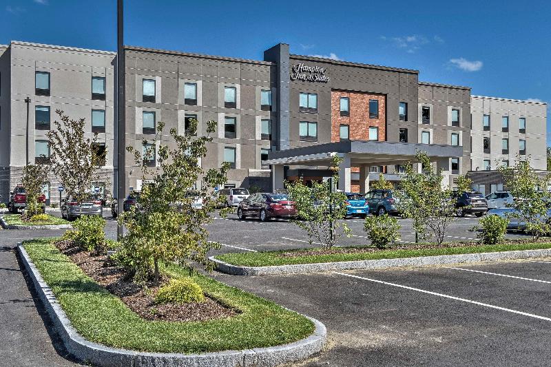 هتل Hampton Inn & Suites Keene
