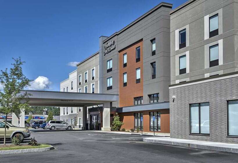 هتل Hampton Inn & Suites Keene