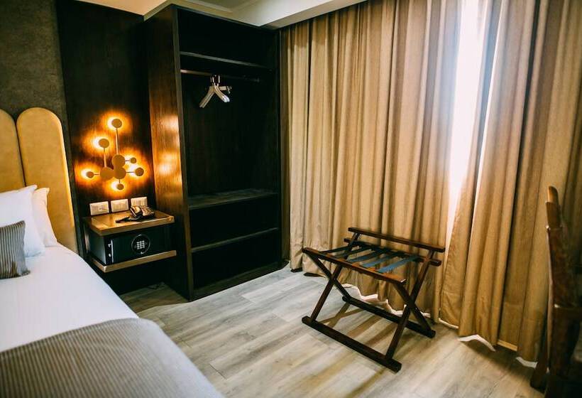 هتل Hw High Wellness