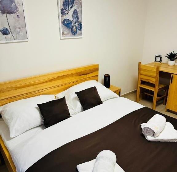 Отель Hejtmanka