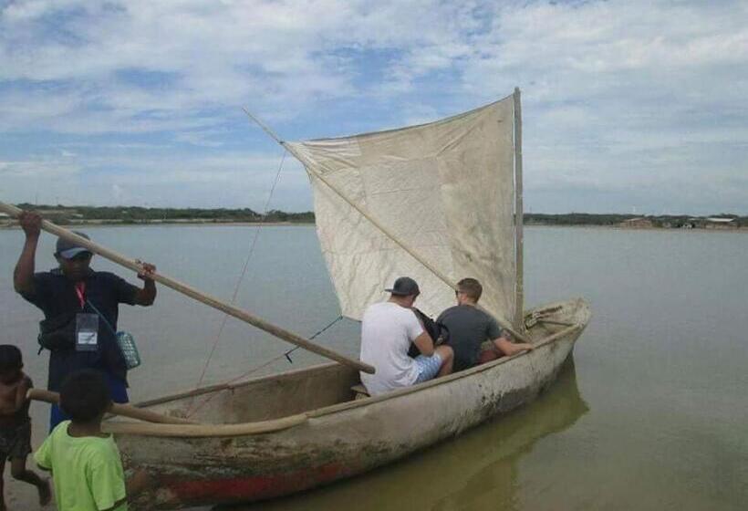 هتل Hostal Castillo Del Mar   Hostel