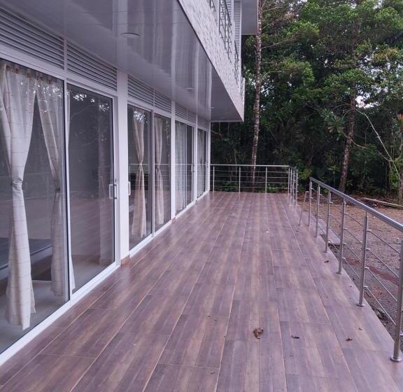 호텔 La Manigua Hostal