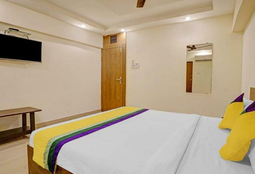 ホテル Oyo 82380 Harshita Inn