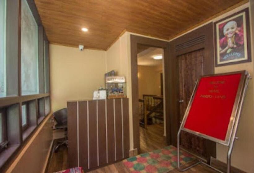 Отель Oyo 82633 Denzong Regency