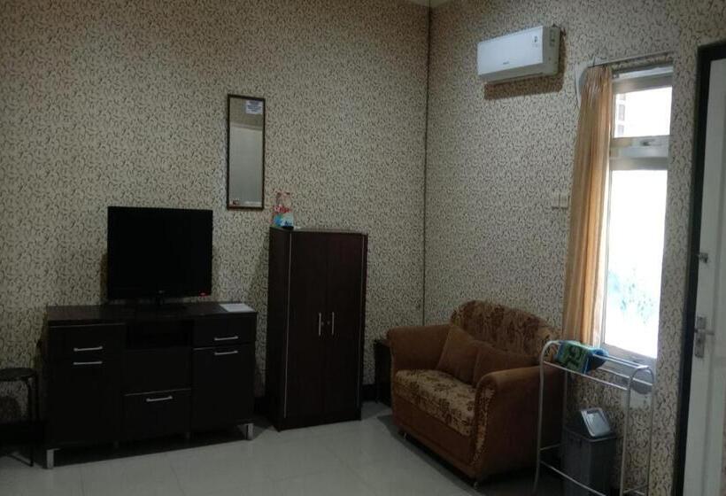 酒店 Oyo 90627  Mutiara