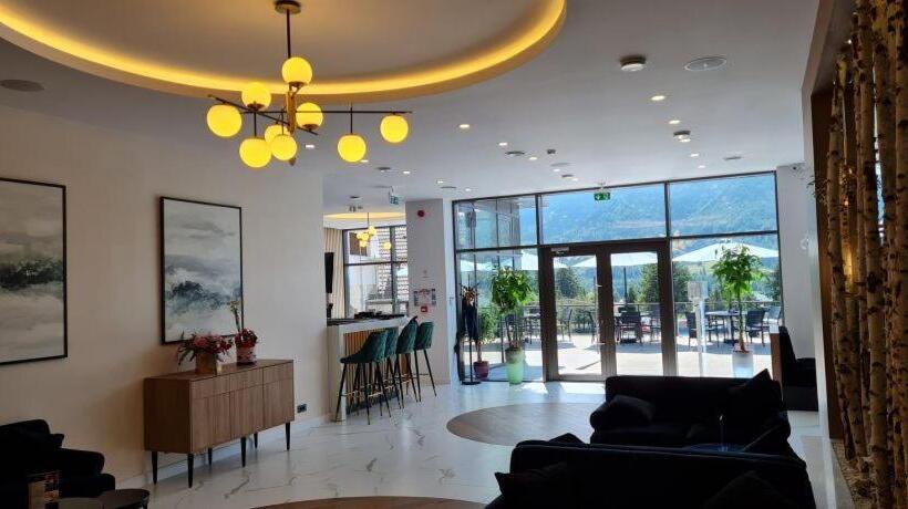 Отель Panoramic Colibita