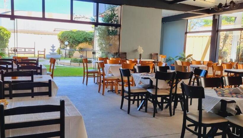 فندق Pinda Palace