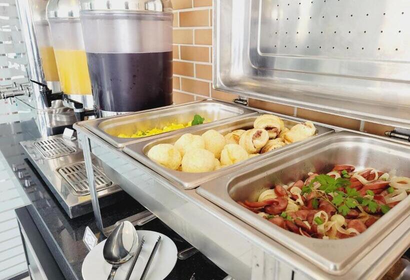 ホテル Pinda Palace