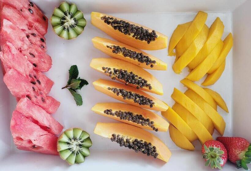 Отель Pinda Palace