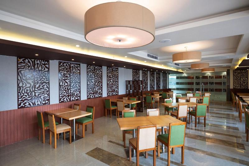 בית מלון כפרי Pushkara Sarovar Portico