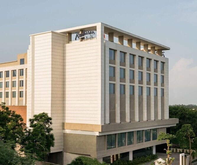 ホテル Radisson Bhopal