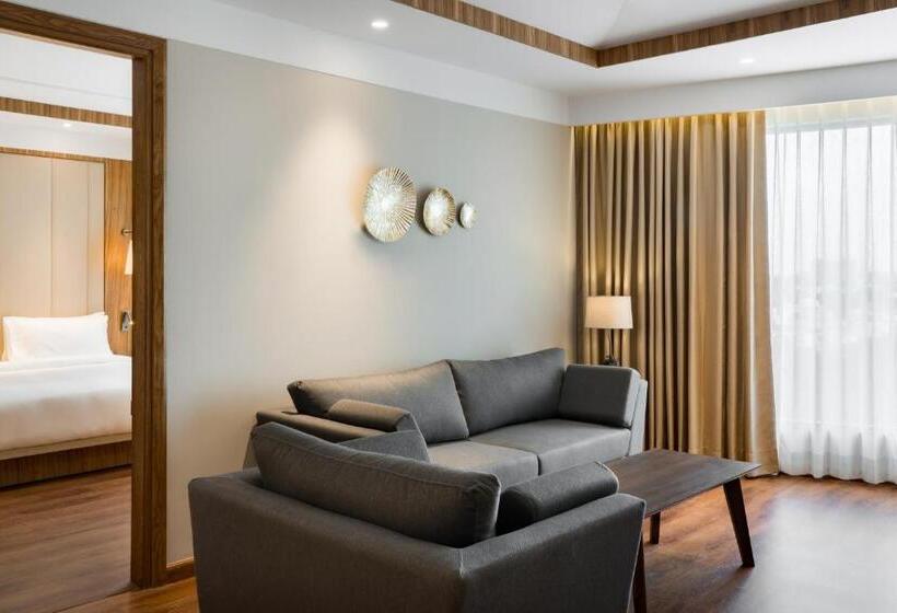 ホテル Radisson Bhopal