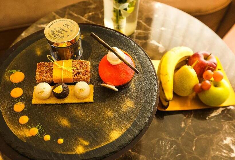 ホテル Radisson Bhopal