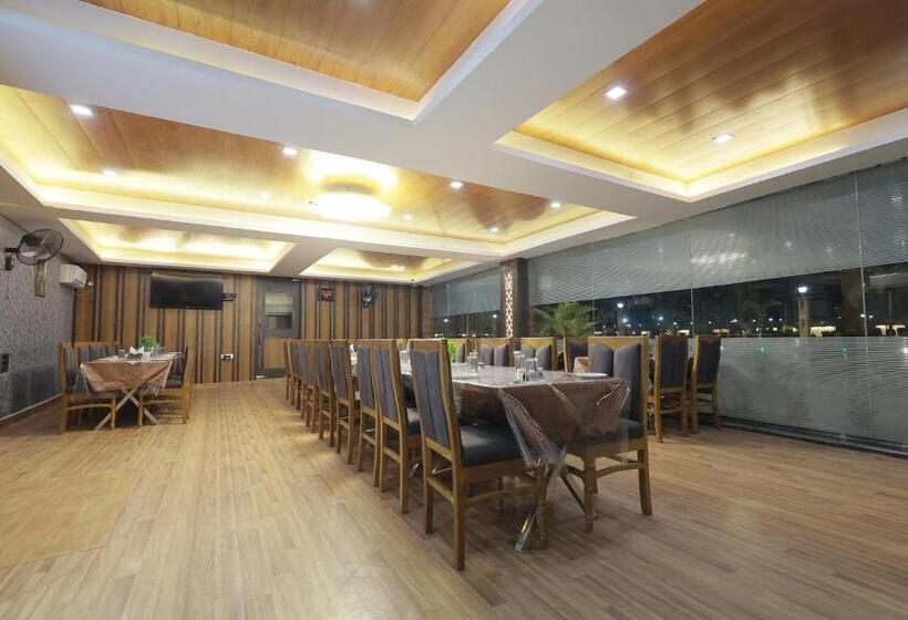 בית מלון כפרי The Bodhi Palace Resort