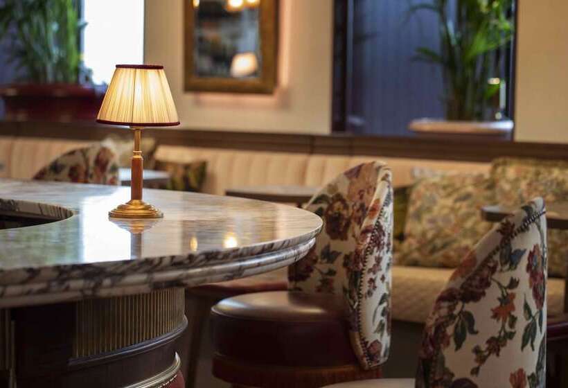 هتل The Ivens, Autograph Collection