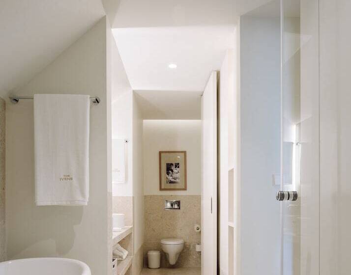 هتل The Ivens, Autograph Collection