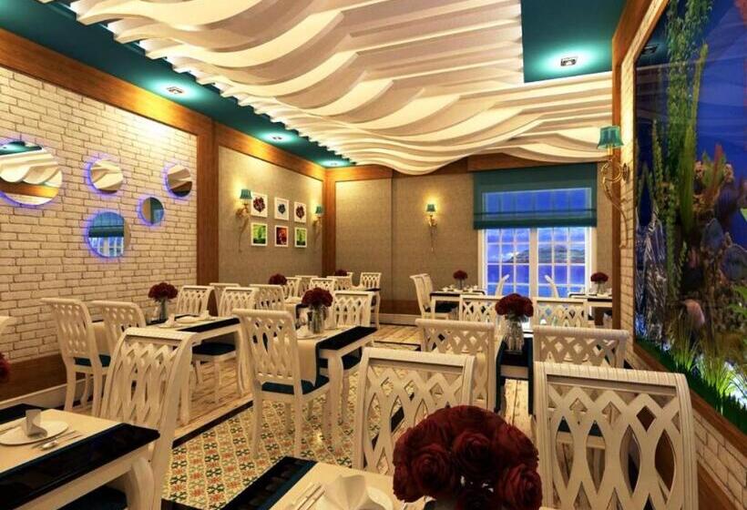 فندق Watercastle Suits