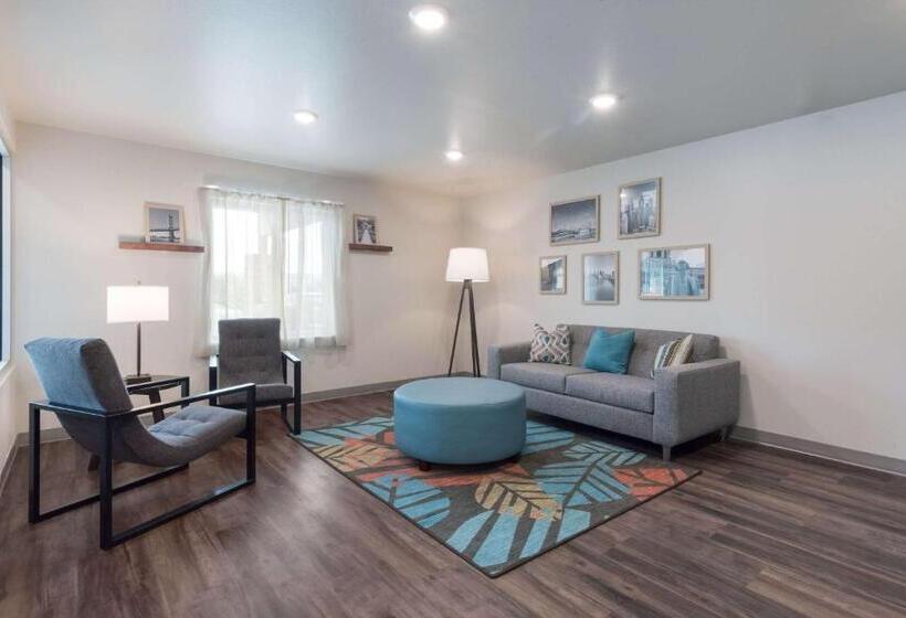 Отель Woodspring Suites Philadelphia Northeast