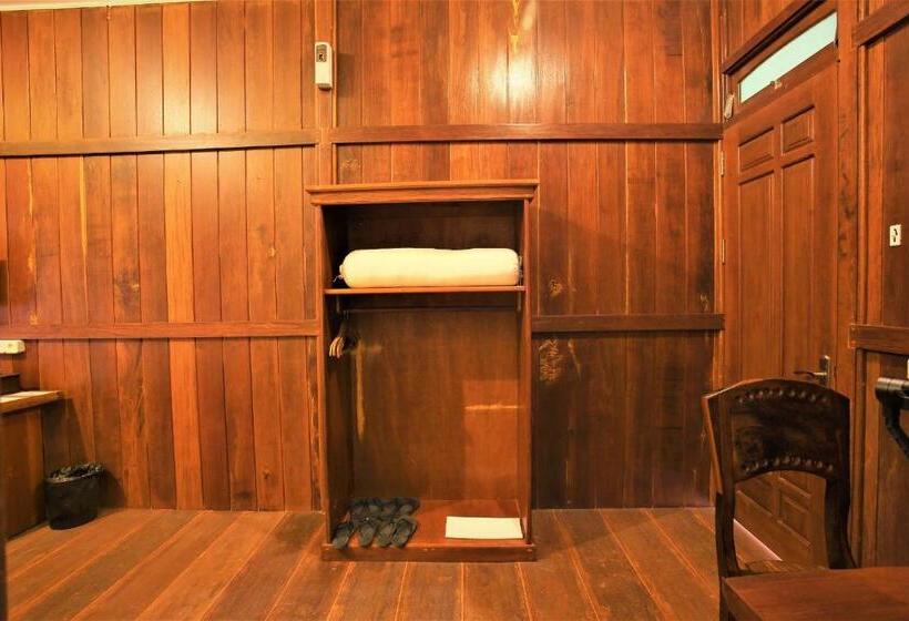 Kasuari Exotic Resort Magelang