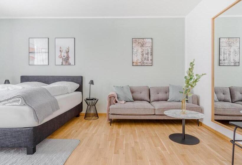 Limehome Dresden Wallstraße  Digital Access