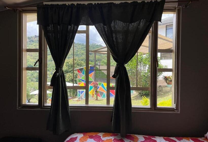 פנסיון Cabaña Campestre Miraluna