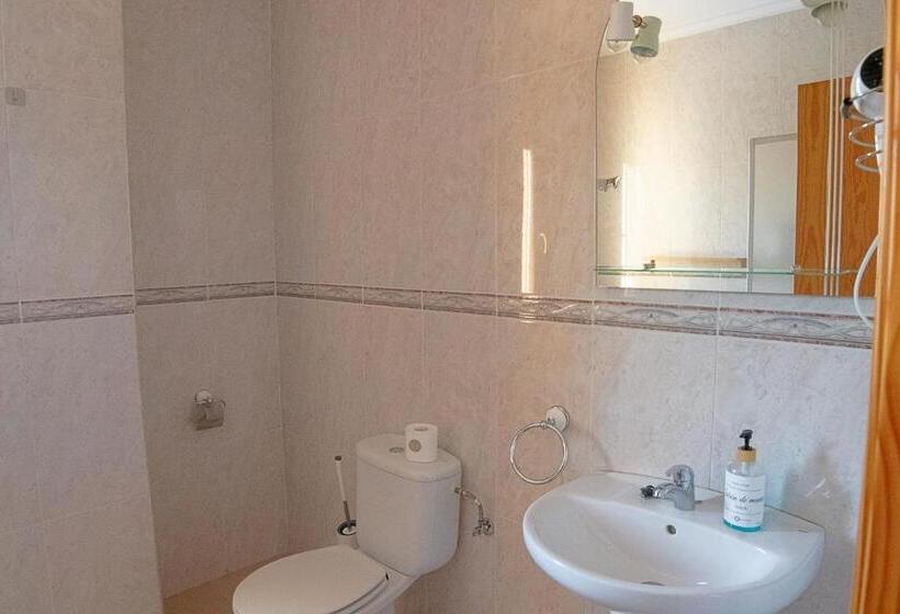 پانسیون Hostal Casa Rural Rosa Nonna