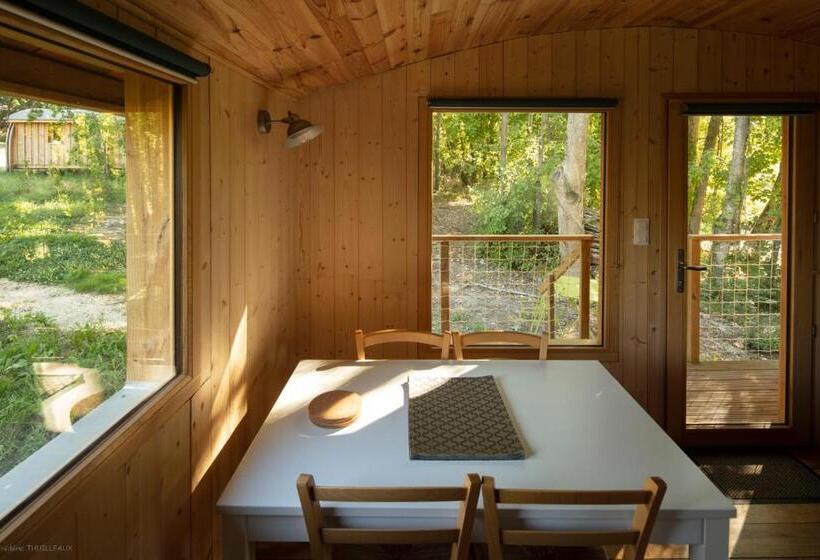 بنسيون Les écolodges Du Château De Charnizay