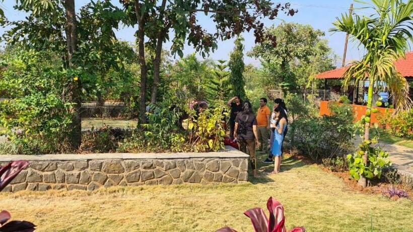 פנסיון Machan Villa