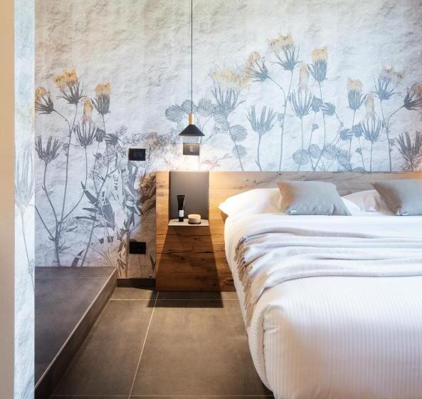 منتجع Agriturismo Podere Cavaga Lago D Iseo Agribio Winery